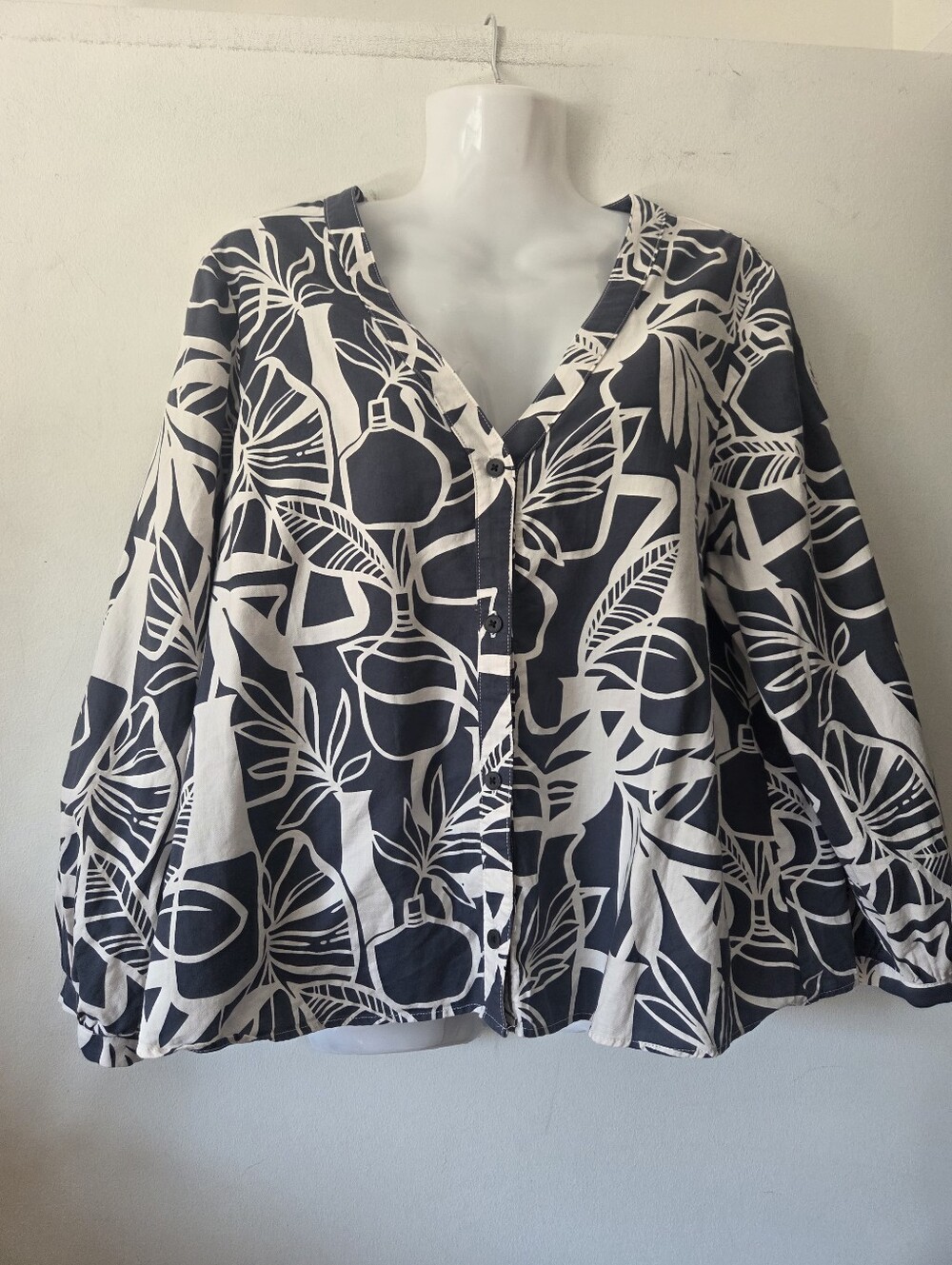 Frank And Oak Organic Cotton Leaf Print Blouse
